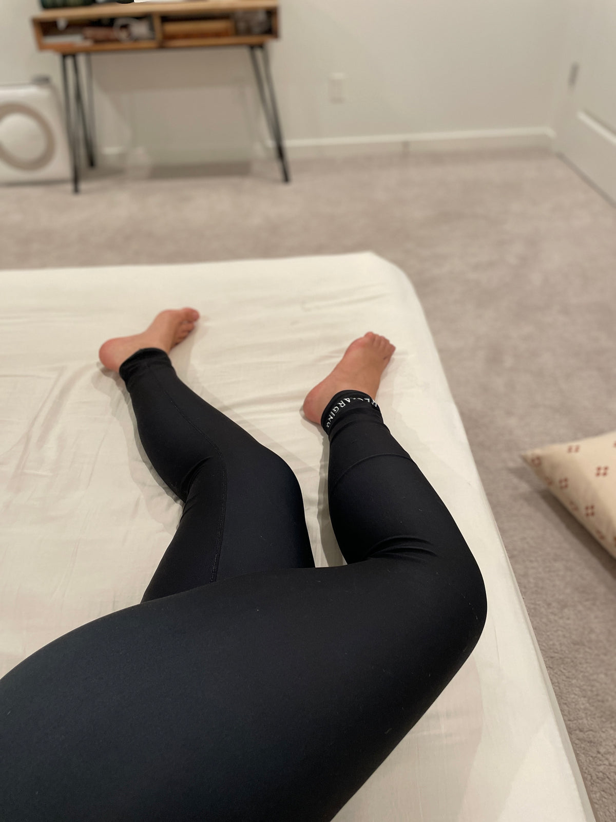 Recharging Yoga Leggings with Pocket